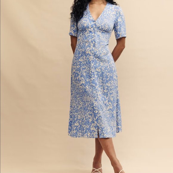 Marks&Spencer Printed V-Neck Midi Tea-Dress - Picture 1 of 6